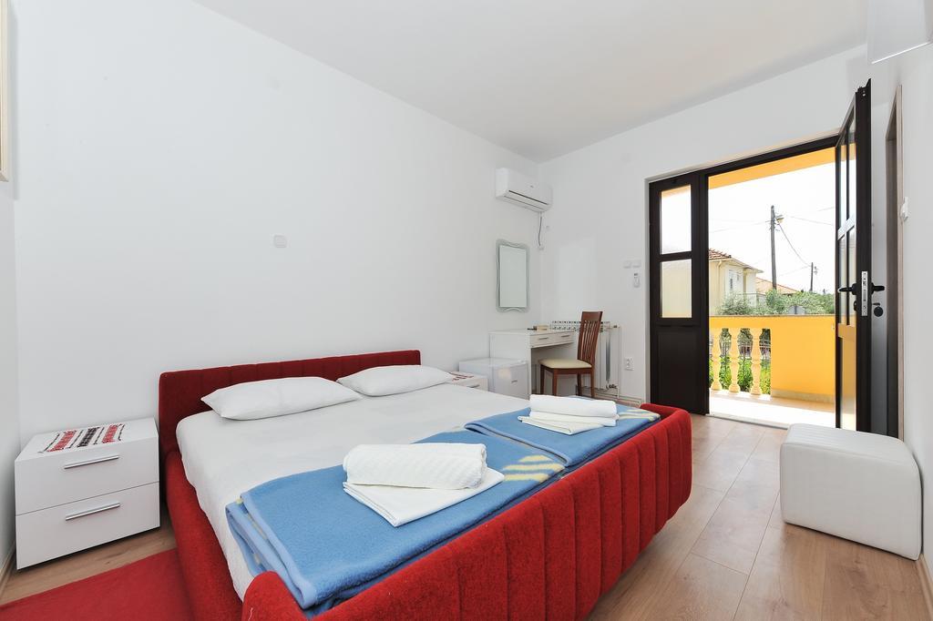 Guesthouse Baric Задар Экстерьер фото